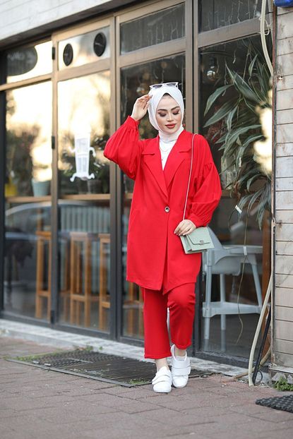Moda Ekru Sal Yaka Tek Dugmeli Ceket Kombini Kirmizi Trendyol