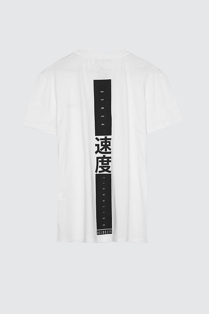 Trendyol Man Beyaz Erkek Sirt Baskili T Shirt Tmnss20ts1484 Trendyol