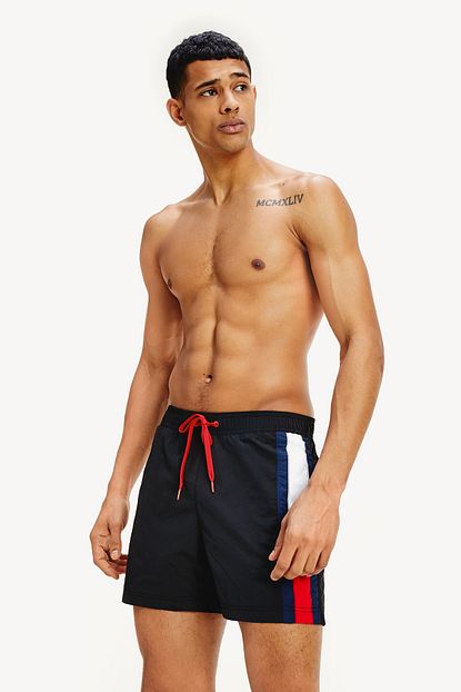 Tommy Hilfiger Erkek Sf Medium Drawstring Deniz Sortu Um0um01697 Trendyol