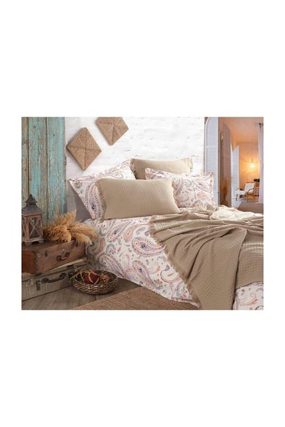 Iyi Geceler Istanbul Homechic I G Istanbul Puskullu Pike Takimi Cift Kisilik Bej Trendyol
