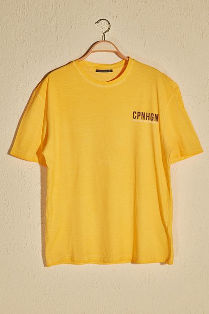 Trendyol Man Sari Erkek Baskili Oversize T Shirt Tmnss20ts0979 Trendyol