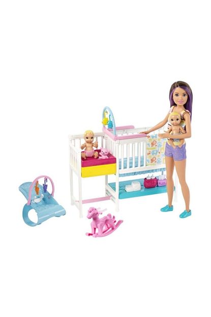 Barbie Bebek Bakicisi Skipper Uyku Egitiminde Oyun Seti Gfl38 Trendyol