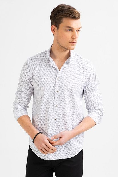 Avva Erkek Beyaz Baskili Dugmeli Yaka Slim Fit Gomlek A01s2220 Trendyol