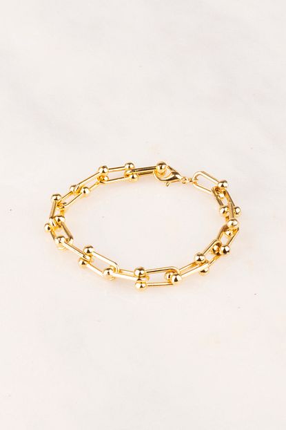 Soa Jewellery Ophelia Tiffany Kare Kesim Zincir Altin Kaplama Bileklik Trendyol