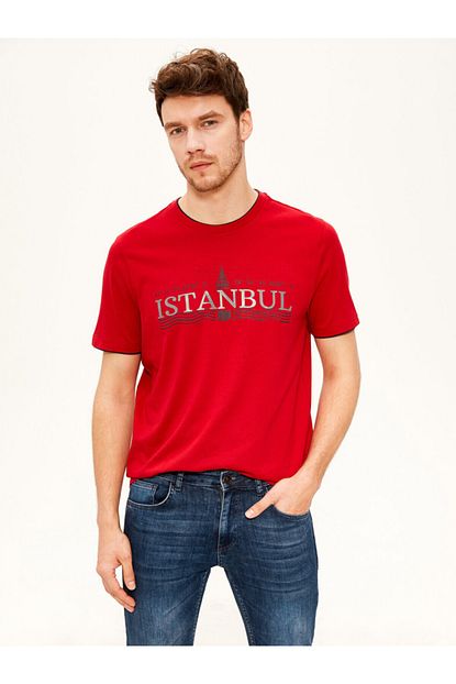 Lc Waikiki Erkek Kirmizi Tisort Trendyol
