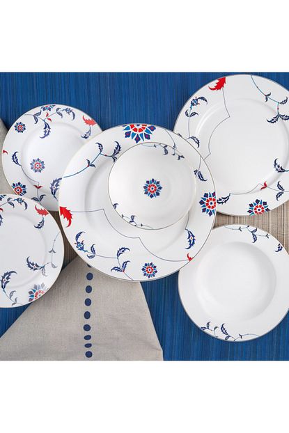 karaca sakura yemek takimi yorumlari