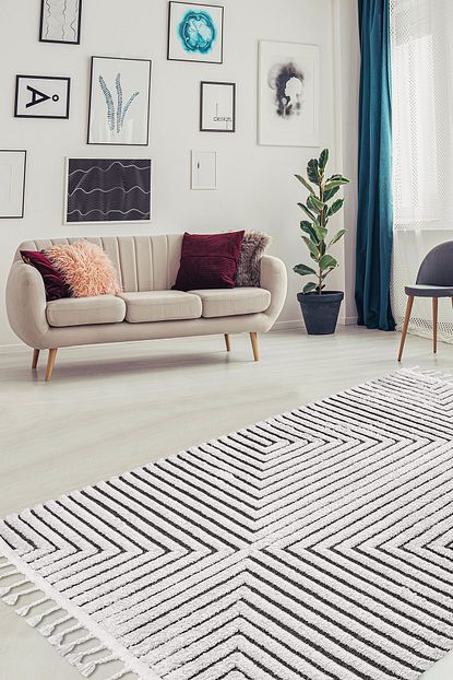 Kuga Hali Kuga Butik Siyah Beyaz Dokuma Post Hali 2767 Trendyol
