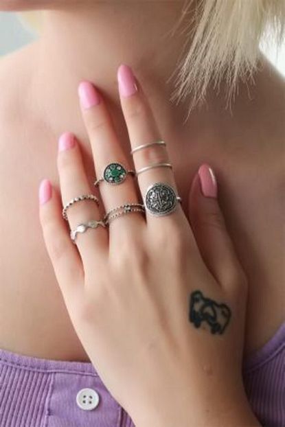 Newoto Metal Gumus Renk 7li Yuzuk Seti Trendyol