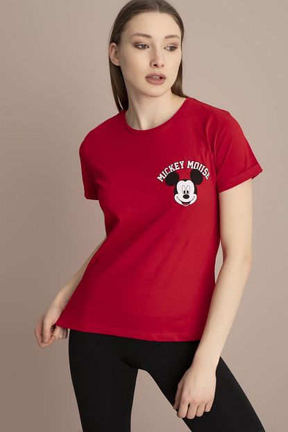 Tena Moda Kadin Kirmizi Bisiklet Yaka Mickey Mouse Baski Tisort Trendyol