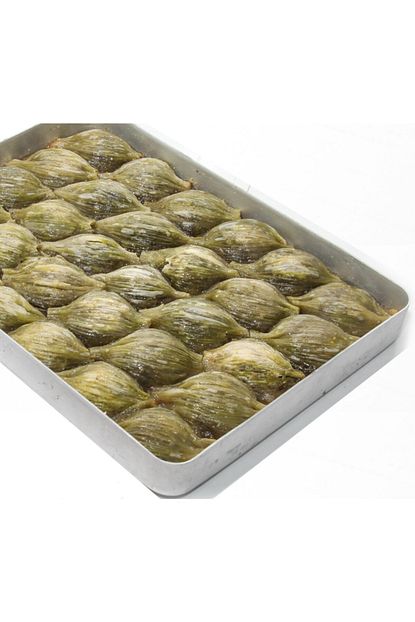 huseyinoglu baklava borek antep fistikli midye baklava 2 2 kg tepsi fiyati yorumlari trendyol