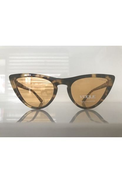 vogue vo52112605 754 leopar desenli bayan gunes gozlugu sari lens uv400 cateye model fiyati yorumlari trendyol