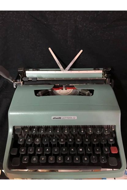 olivetti antika daktilo olivetti daktilo f klavye fiyati yorumlari trendyol