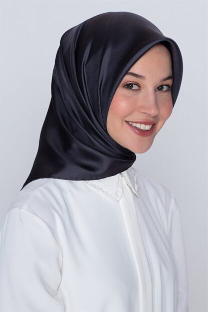 Armine Kirazesarp Tek Renk Sura Ipek Esarp Trendyol