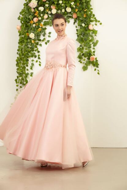 Tuay Karaca Kadin Pudra Tul Uzerine Dantel Islemeli Nisan Ve Soz Abiyesi Trendyol