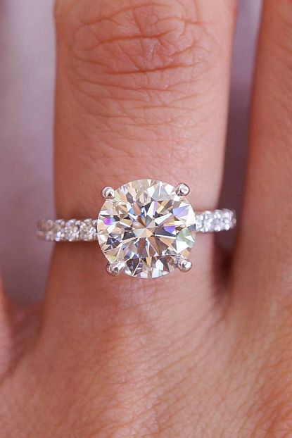 Goldaltinal Isikli Kutuda 1 5 Carat Tektas Yuzuk Trendyol