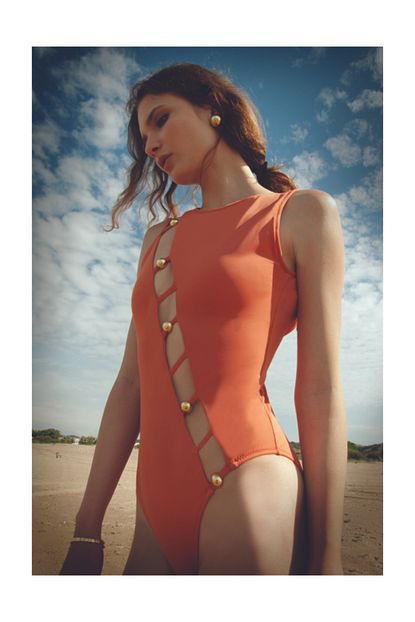 Sand Blue Camila Kirmizi Mayo Trendyol