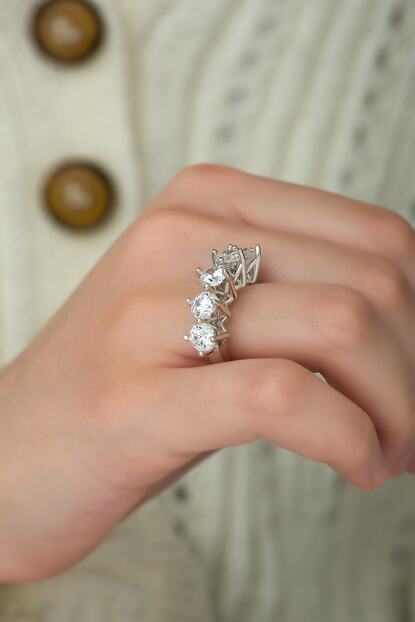 Sunshine Swarovski Zirconia 5 Tasli 925 Ayar Gumus Yuzuk Trendyol