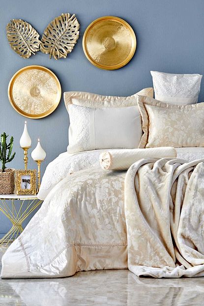 Karaca Home Les Roses Gold 11 Parca Ceyiz Seti Trendyol
