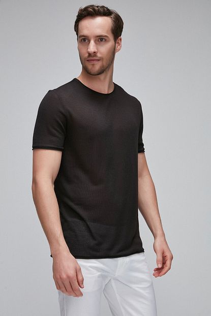 Grimelange Bryson Siyah Yumusak Kumasli Triko Gorunumlu Ipek Dokulu T Shirt Trendyol