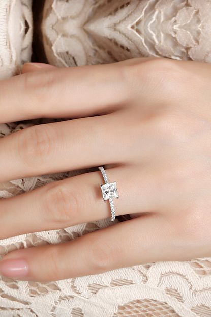 Crystal Diamond Zirconia Labaratuvar Pirlantasi 1 Carat Radyant Tektas Yuzuk Trendyol