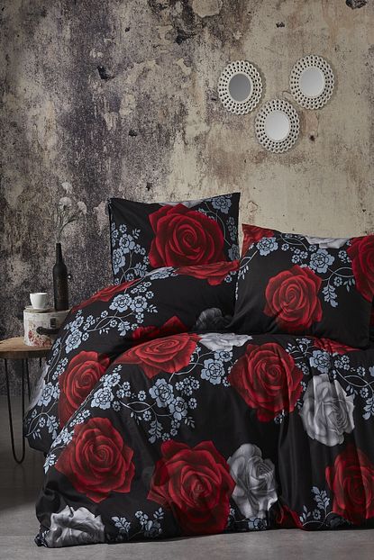 Majeste Toprak Ev Elegant 100 Pamuk Cift Kisilik Siyah Kirmizi Nevresim Takimi Desen 9178 Trendyol