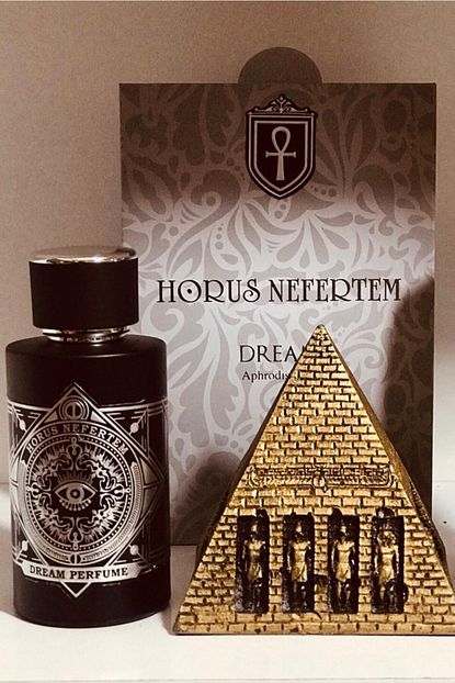 Imza Horus Nefertem Blue Wolf Edp 100 Ml Erkek Parfum Trendyol