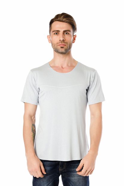 Ozer Butik Erkek Gokyuzu Mavisi Gogus Ve Sirt Detayli Arkasi Uzun Tisort Oz071995vs08 Trendyol