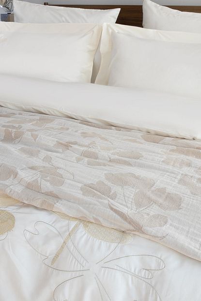 Chakra Ilsa Yatak Ortusu Kng Ekru Polen 280x260 Cm Trendyol