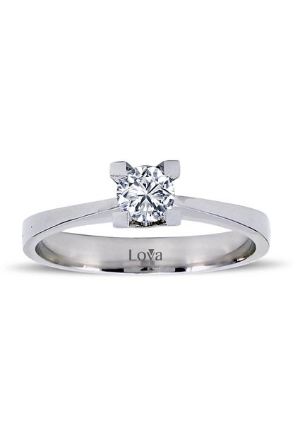 Lova F Renk 0 30 Karat Pirlanta Tektas Yuzuk 1050003 Trendyol