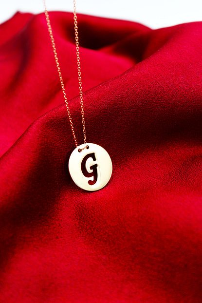 Silver Silver Kadin Rose G Harf Plaka Kolye Trendyol