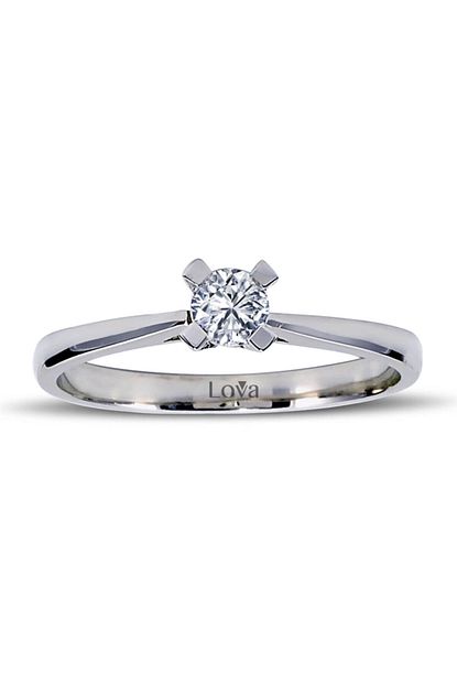 Lova D Renk 0 18 Karat Pirlanta Tektas Yuzuk 1010036 Trendyol