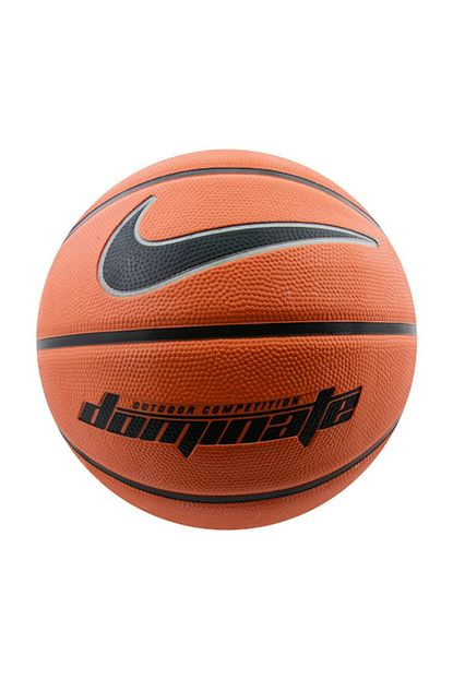 nike dominate no 7