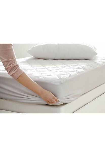 first class sara kapitoneli tam kaplanan tek kisilik yatak koruyucu alez fitted alez 100 x 200x30 cm fiyati yorumlari trendyol