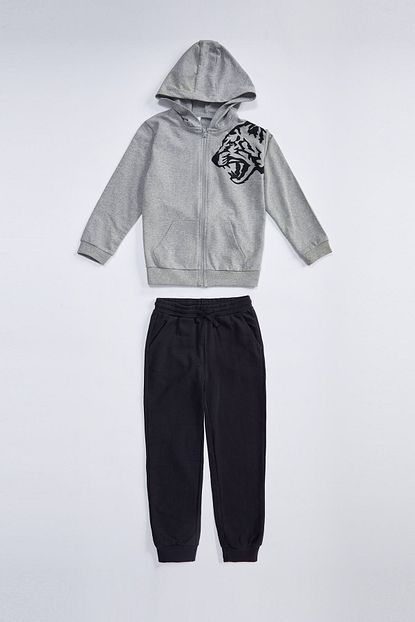 Defacto Erkek Cocuk Kaplan Baskili Fermuarli Sweatshirt Ve Esofman Alti Takim Trendyol