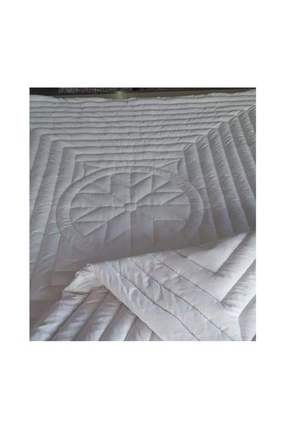 Elit Tek Kisilik Yun Yorgan 155 X 215 Cm Fiyati Yorumlari Trendyol