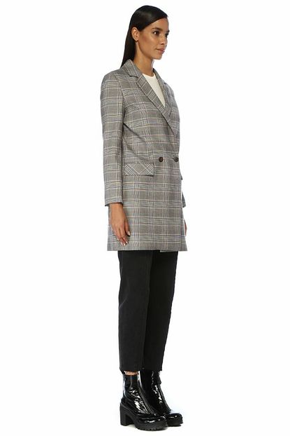 Beymen Club Gri Kirmizi Ekoseli Uzun Kruvaze Blazer Ceket Trendyol