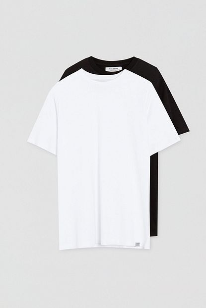 Pull Bear Erkek Beyaz Pamuklu Basic Kolsuz T Shirt Paketi 05246900 Trendyol
