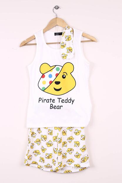 Venesa Kadin Beyaz Baskili Pijama Takimi Trendyol