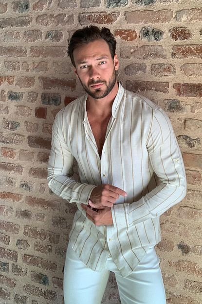 Trendyol Man Haki Erkek Hakim Yaka Apoletli Slim Fit Gomlek Tmnss20go0484 Trendyol