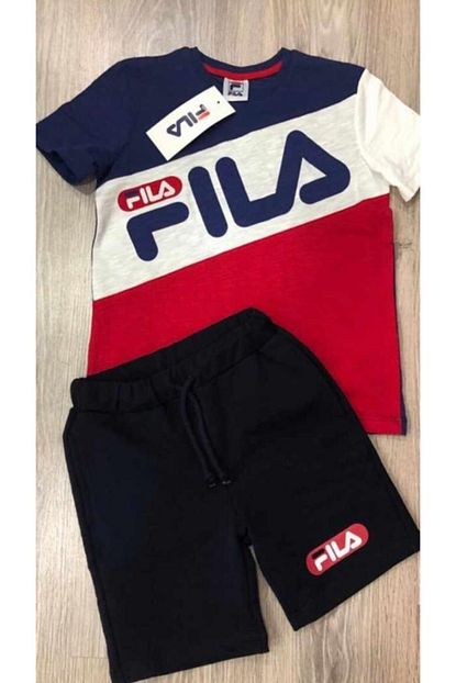 Fila Erkek Cocuk T Shirt Ve Sort Takim Trendyol
