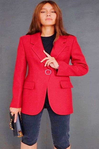 Tugbali Kadin Kirmizi Renk Bros Hediyeli Astarli Blazer Ceket Trendyol
