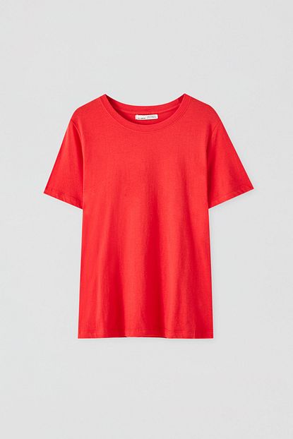 Pull Bear Kadin Kirmizi Kisa Kollu Basic T Shirt 05244357 Trendyol