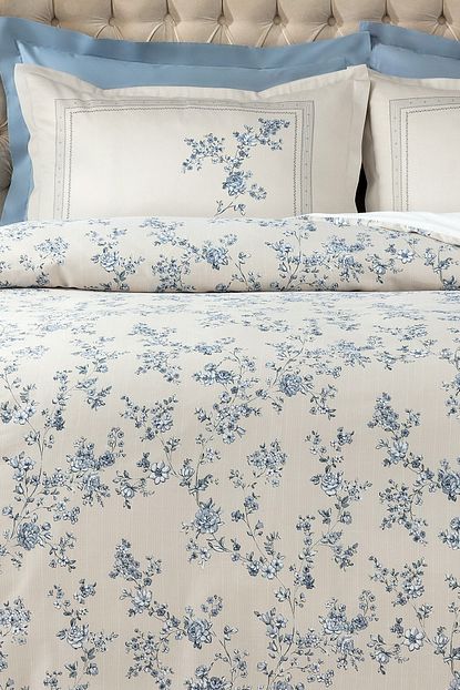Madame Coco Lille Saten King Size Baskili Nevresim Takimi Bej Indigo Trendyol