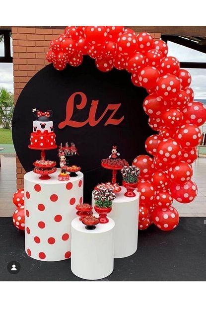 Meri Parti Mickey Mouse Konsept Balon Ve Balon Zinciri Mickey Mouse Kirmizi Beyaz Puantiyeli Balon Ve Zincir Trendyol