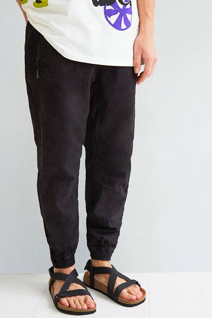 Bershka Erkek Siyah Keten Jogging Fit Pantolon 00350777 Trendyol