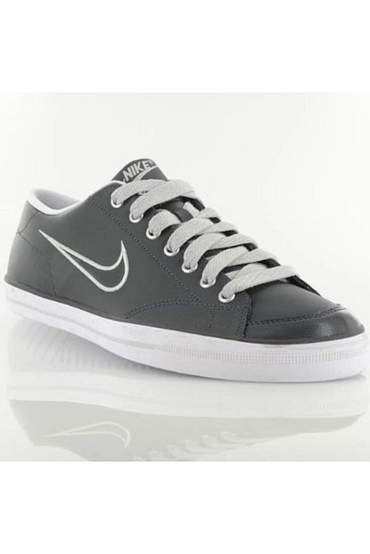 Nike Erkek Capri Spor Ayakkabi Trendyol