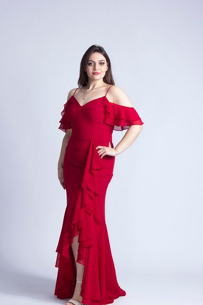 Moda Berray Etegi Firfir Detayli Beden Uzun Abiye Kirmizi 1348 Trendyol