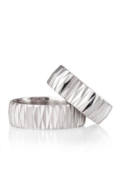 Gumuscum Kadin Begonvil Gumus Alyans Modeli Soz Yuzugu Trendyol