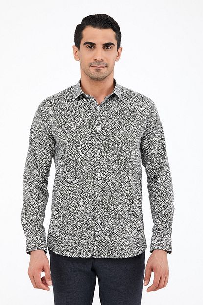 https www trendyol com romaster slim fit siyah beyaz desenli erkek gomlek p 52330153