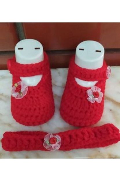 pelin butik el orgusu kirmizi cicekli bebek patik ve bandana set fiyati yorumlari trendyol